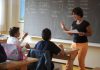 Raccolta firme per reintrodurre l’educazione civica a scuola