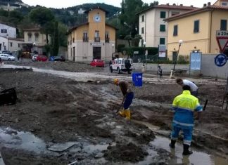 Maltempo in Piemonte: ancora 400 persone isolate. Chiesto al Governo lo stato di emergenza