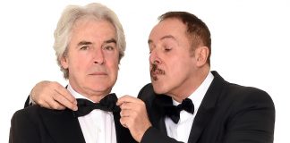 Il Teatro Civico riparte con Faber per sempre e con la coppia Solenghi-Lopez