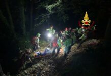 Escursionista 54enne precipita in un canalone: estratto nella notte è in codice rosso